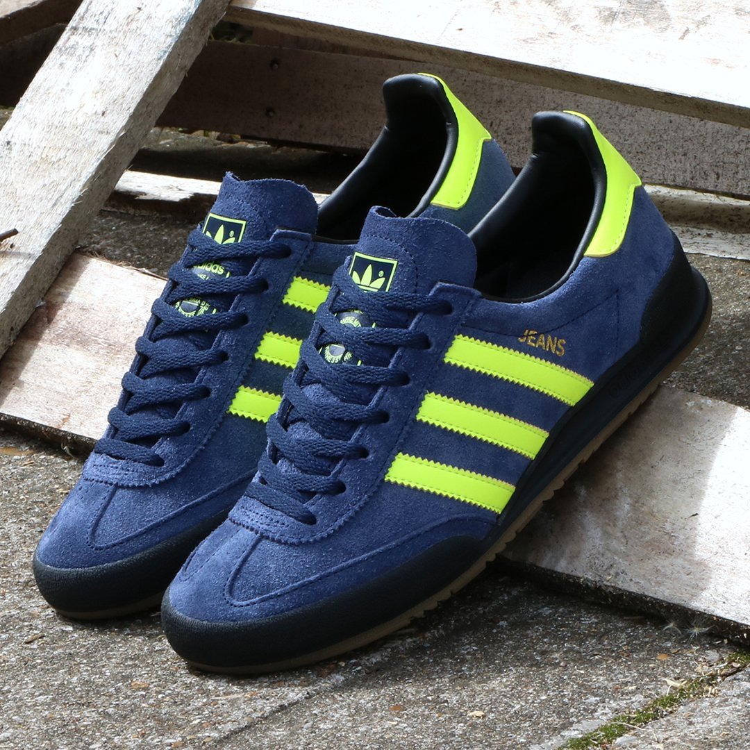 adidas jeans navy solar yellow