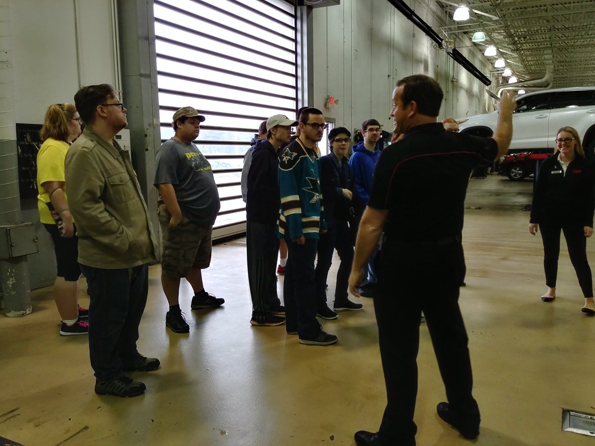 TurningPointeCC's tweet photo. Thanks @ToyotaNapervill for giving us a great tour yesterday! You got some students thinking about employment in the auto industry! 👏 https://t.co/dwkklN8cSH