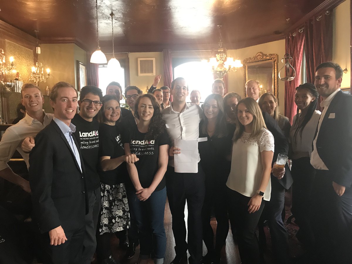 RussellCooke's tweet image. Members of our #realestate team are at @burlingtonarms with @CubeRealEstate celebrating #LandAidDay @LandAid ow.ly/ukko30fPIE7