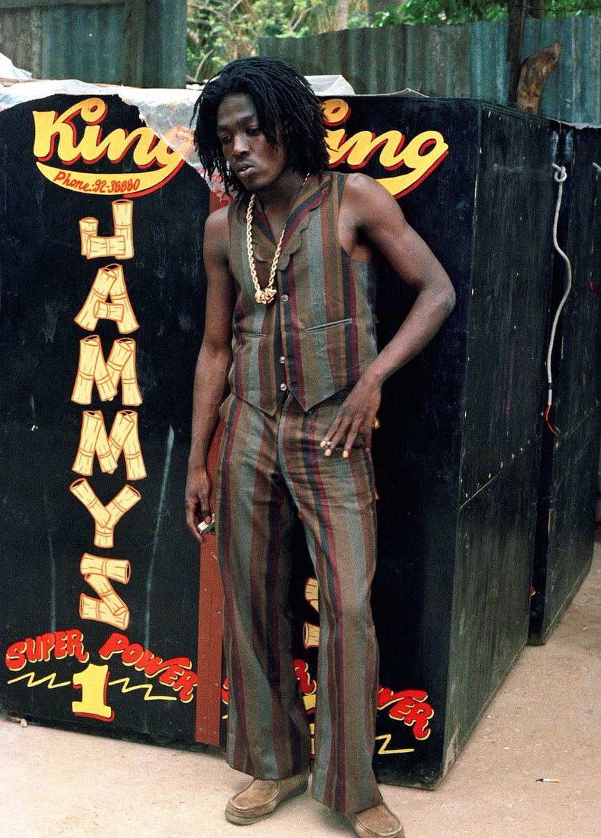 aryaKODE's tweet photo. The Future of Reggae is Safe #TfRis https://t.co/zca1fDrqJj