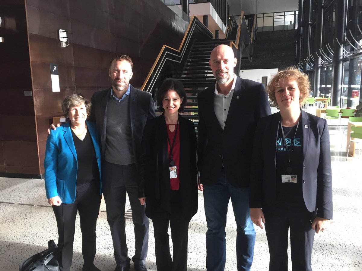 RektorKuben (@kjohauge) on Twitter photo Thank you <a href="/rweingarten/">Randi Weingarten 🇺🇸❌👑💪🏿👩🎓🟣🇺🇦</a> and your staff at the American Federation of Teachers for the visit <a href="/KubenYrkesarena/">Kuben yrkesarena</a> today! Thank you <a href="/rweingarten/">Randi Weingarten 🇺🇸❌👑💪🏿👩🎓🟣🇺🇦</a> and your staff at the American Federation of Teachers for the visit <a href="/KubenYrkesarena/">Kuben yrkesarena</a> today!