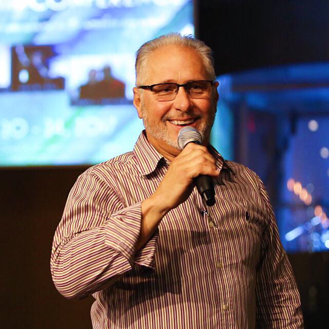 RockParkersburg's tweet photo. Happy Pastor Appreciation Month @PastorDaveC Thank you for fearing God over man! #Prov29v25 #FathertoFatherless #changingtheodds #Legacy https://t.co/v7eKYxwiaH
