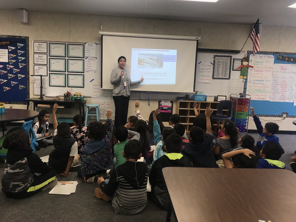 MrsValcarcel's tweet photo. Amazing ELD/ELA lesson by @avazquezELD to our @Columbia_VVUSD Ts. #AcademicFrames #Collaboration #PLC https://t.co/S8T4staoP9