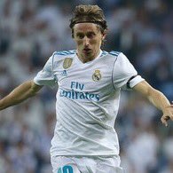 Who is better? Past or present...

RT for Seedorf🇳🇱
LIKE for Modric🇭🇷