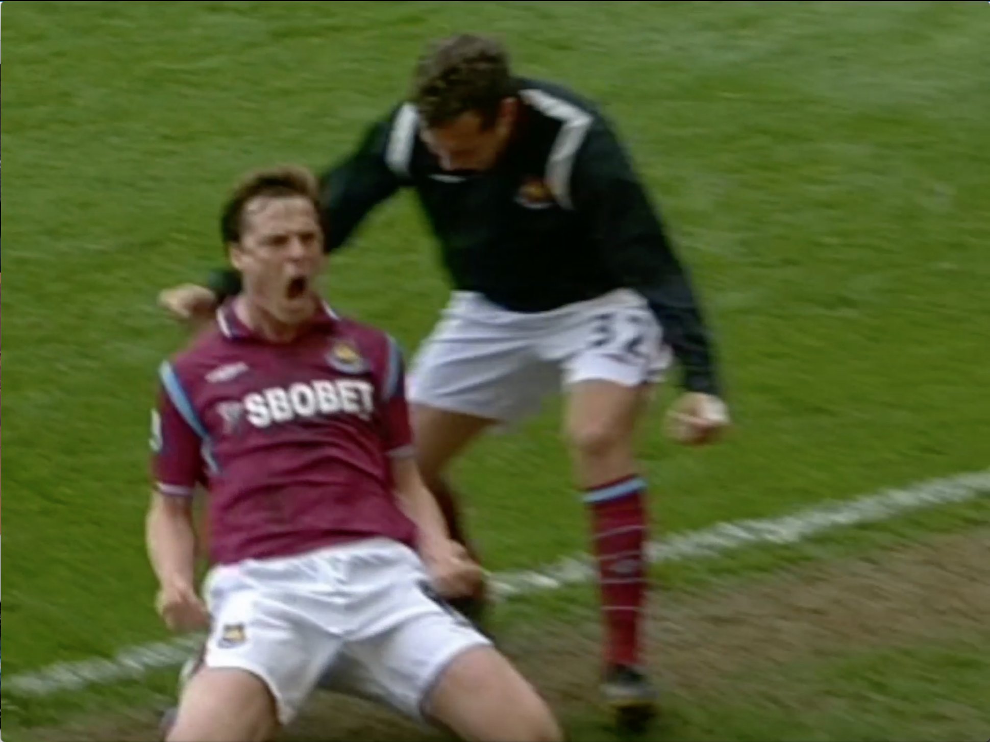 Happy Birthday Scott Parker, our 3-time Hammer of the Year! 
