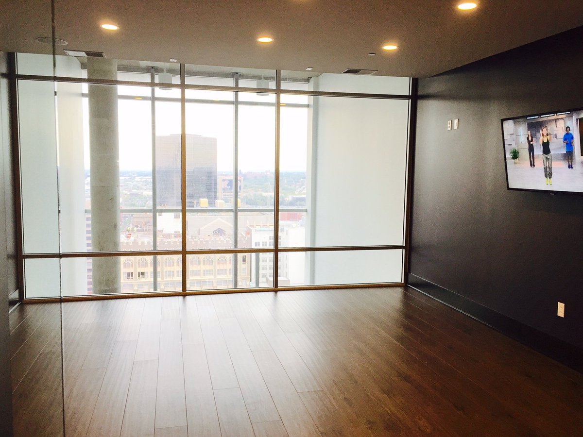the_opop's tweet photo. The Tower Offers a Private Fitness Studio Complete with Fitness On Request Virtual Group/Personal Workouts. Take in the Views, Choose... https://t.co/7lBJckbMWo