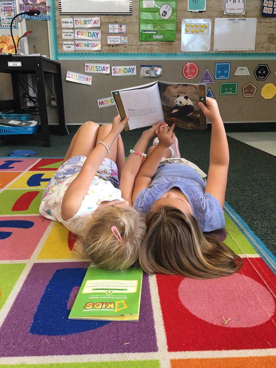 k1pandas's tweet image. What I see during partner reading in #readingworkshop is what my teacher dreams are made of. 😍💚📚 #acaciakinder #acaciapandas
