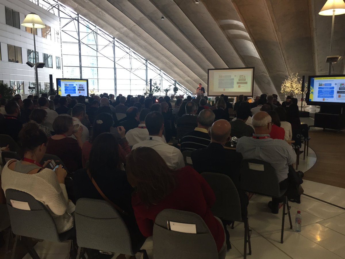 agena3000's tweet photo. Forte affluence au témoignage sur #FoodService #CHDexpert #Connect2Day by #agena3000 https://t.co/iKpoY6QREX