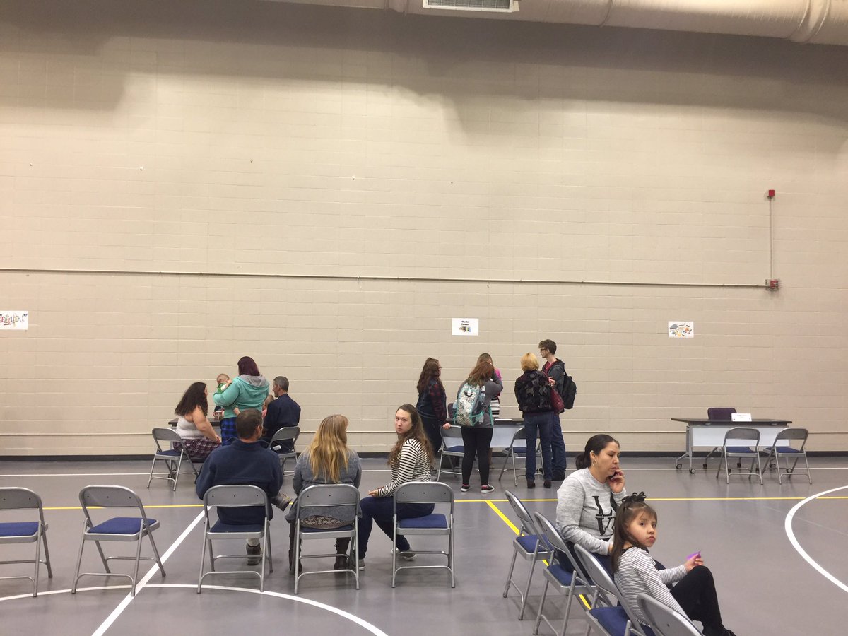 SekulaDavid's tweet photo. @BDU_Scholars Parent Conferences night #1 was a huge success!  Looking forward to night #2 this eve 5:00 to 8:00 pm!  #bdu #wearewayne https://t.co/8e06fbZQyL