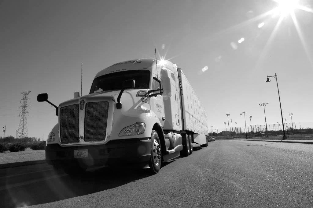 Bless the drivers out on the road.....keep them safe with every load!
#TeamMILAN