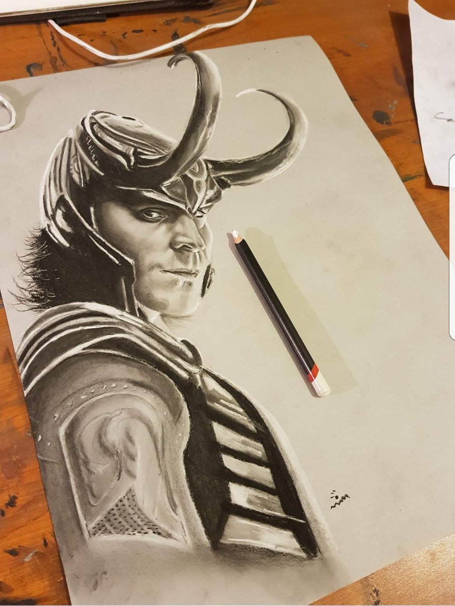 mickconnor23's tweet photo. @TimHiddleston https://t.co/4lMruNaJ6G