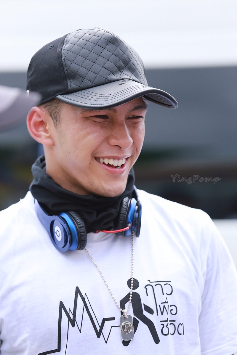 YINGPOMP's tweet photo. [FULL ALBUM] 171006 ฟิลลิปส์ - #ก้าวเพื่อชีวิต #WalkForLifeTH #philipthinroj  #TeamLukkade #TheFaceMenThailand 
👉 https://t.co/1y7YiXcgB0 https://t.co/NiczdLy2zB