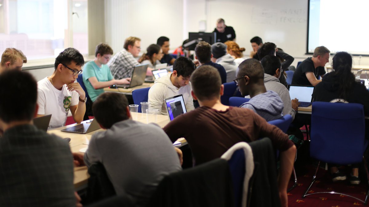 lborotechsoc's tweet image. Absolute mental turnout at yesterday&apos;s sesh!  #CodeandChill #programming
