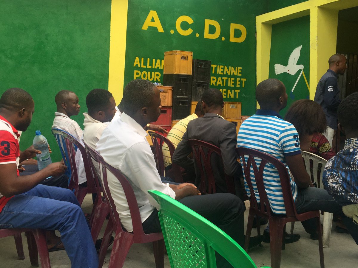 baya_bebe's tweet photo. Nous sommes toujours Permanent au siège d ntre parti ACDD @ngoyikasanji1 @pierrengandu7 https://t.co/ZxtcOdrlaZ
