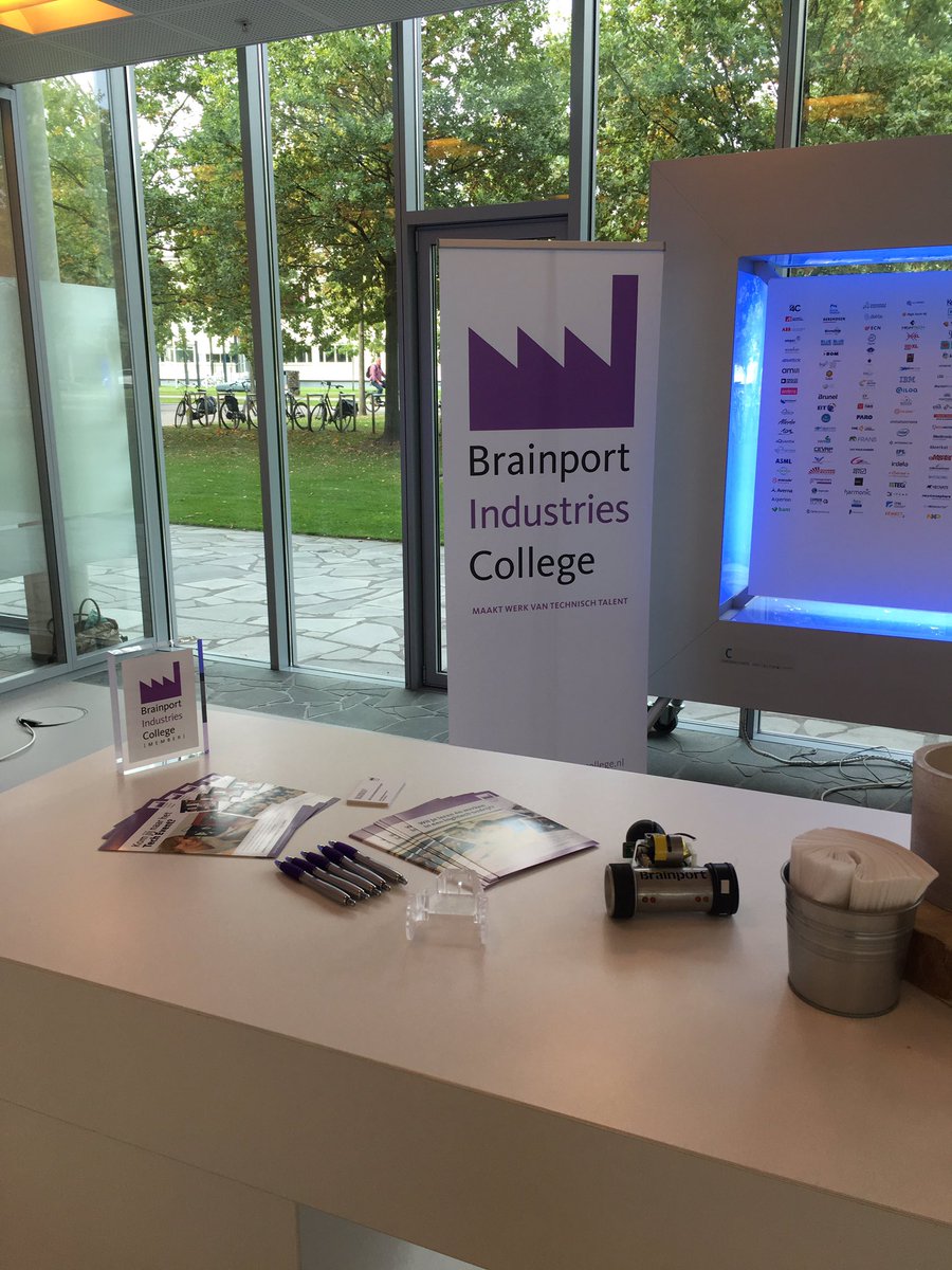 Straks uitreiking William Pijnenburg Award 2017 <a href="/Brainport_Ind/">Brainport Industries</a> congres. Genomineerden zijn @blwkunststoffen <a href="/KMWEprecision/">KMWE Group</a> <a href="/ProdriveTech/">ProdriveTechnologies</a>