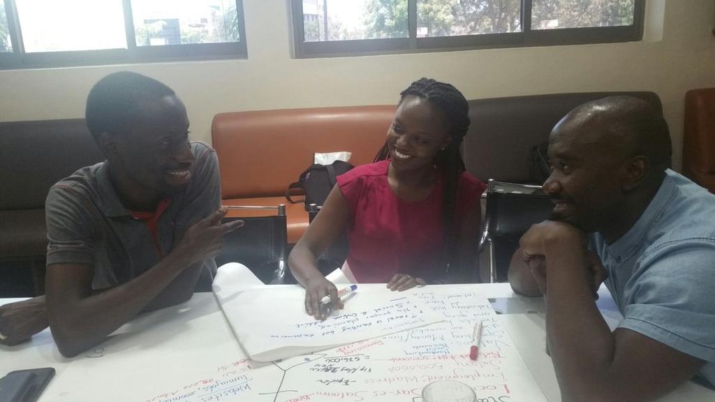 TujengeTech's tweet image. Ms. @anneth_john  in the #MakingAllVoicesCount wth Jamii Media MD, Mr. Max &amp;amp; Safari Wallet CEO, Mr. Iddi

#TujengeTech #tech4Governance