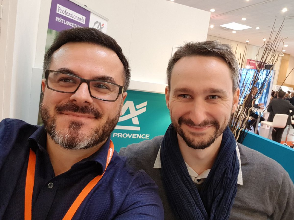 CapitalInnov's tweet photo. @Jeanjodeau, avocat et porteur d’un projet citoyen, sur notre stand avec @lionelaubert de notre équipe innovation https://t.co/4N9wjcn8KD