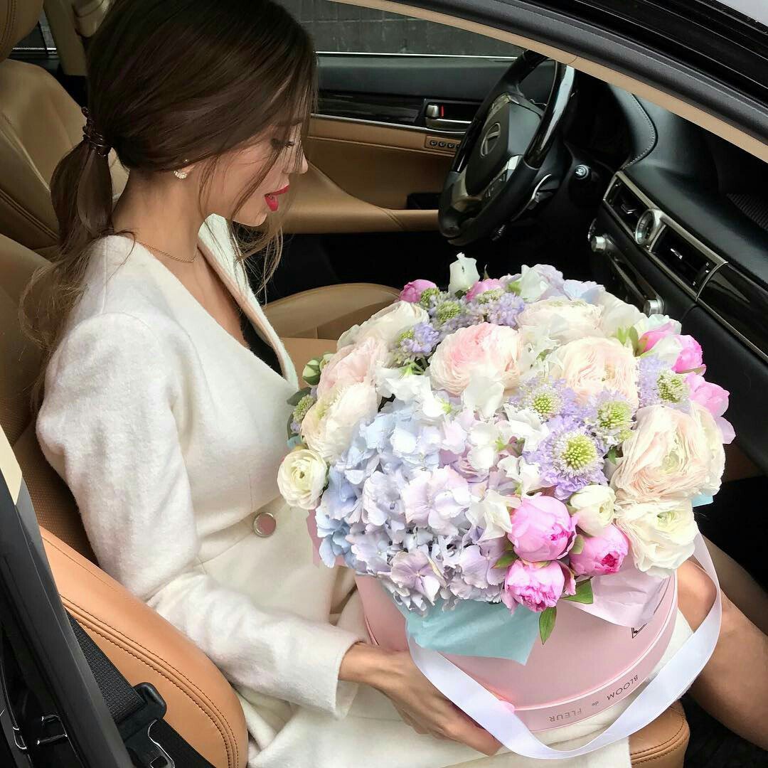 SunroseComUa's tweet image. Женщина расцветает не с возрастом, а с настоящим мужчиной.