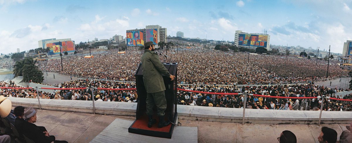 El hombre que seguirá haciendo historia. #Cuba #FidelCastro Foto: Lee Lockwood
