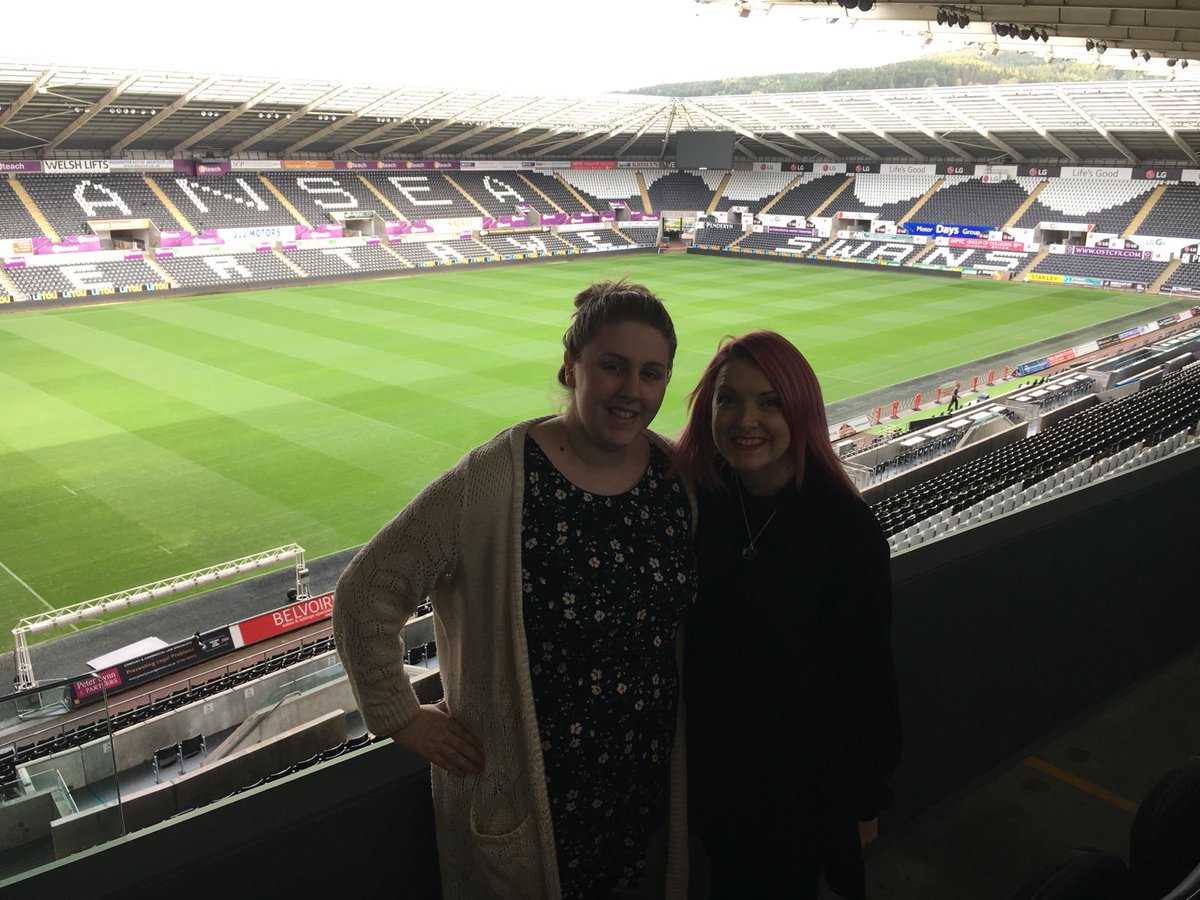SwanseaCarers's tweet photo. Tuning in to @964thewave to listen to Alex, our #youngadultcarers coordinator talking about the #HighFiveAwards https://t.co/M3Ha22JJTS
