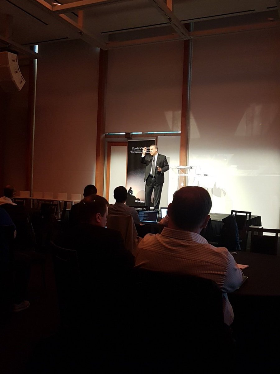 Great opening remarks on #automation  by <a href="/awadallah/">Amr Awadallah 🤖</a> at Cloudera event at Toronto. #ClouderaSesh