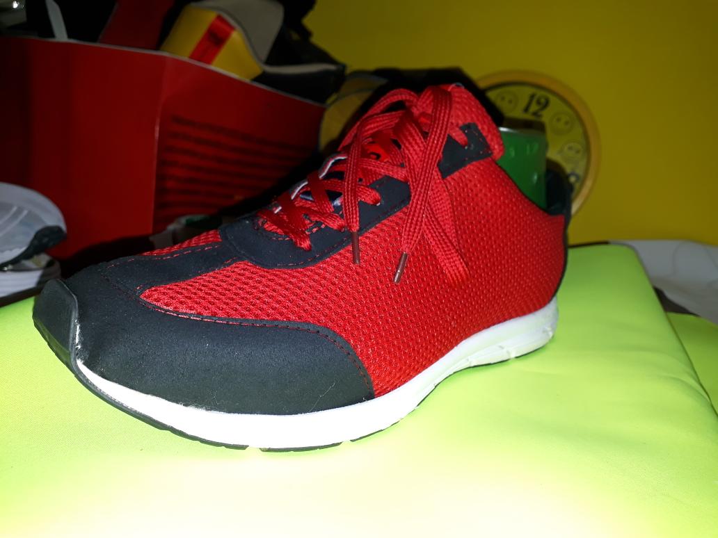 thinkvisuals's tweet image. A dream and struggle behind developing it, when your baby is out, the happiness is endles running shoes wit a human touch #shoes #handmade