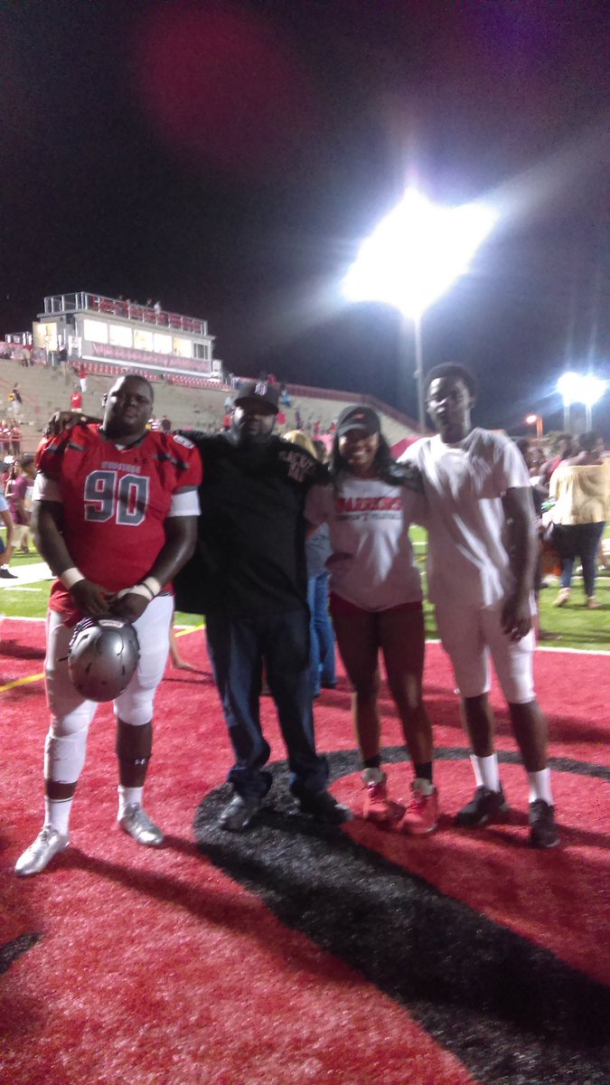 Macno14's tweet photo. Give a big shout out to the hardest working football players in the country Mackie Mcneal and Markeese Mcneal keep up the great work yall time coming!!!!!$$ https://t.co/nq3vlvMUIv