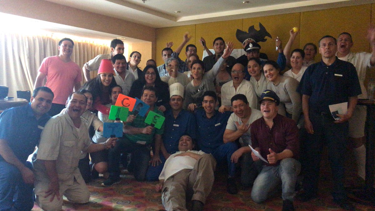 Pamelacpn's tweet photo. #meliaamericas #meliaiguazu #argentina this great team rocks! #bienvenidos @MHICareers @MeliaHtlResorts https://t.co/qwBqu6So8k