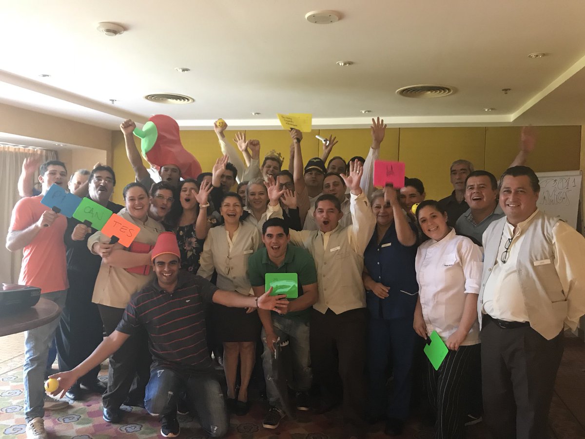 Pamelacpn's tweet photo. #meliaamericas #meliaiguazu this team rocks hard! @MHICareers @cecilerivals @RosaliaLegisima @MeliaHtlResorts https://t.co/rk8OL5rtlQ