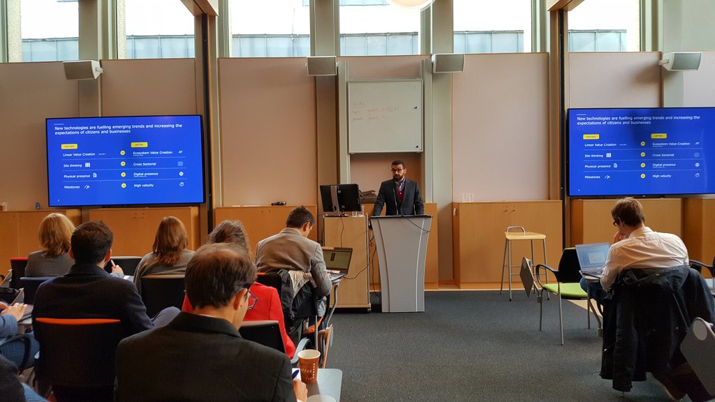 EP_Technology's tweet photo. #CEFBuildingBlocks explained by @fradester at #digitec #techsessions @EU_eGov https://t.co/bQdCv1m0IT https://t.co/RJwb3uLj3k