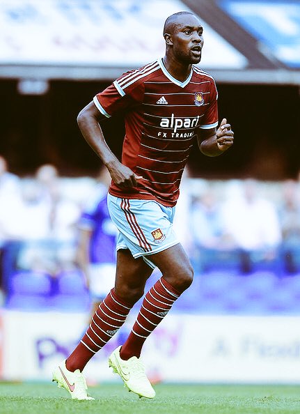 Happy birthday to none other then Carlton Cole!   