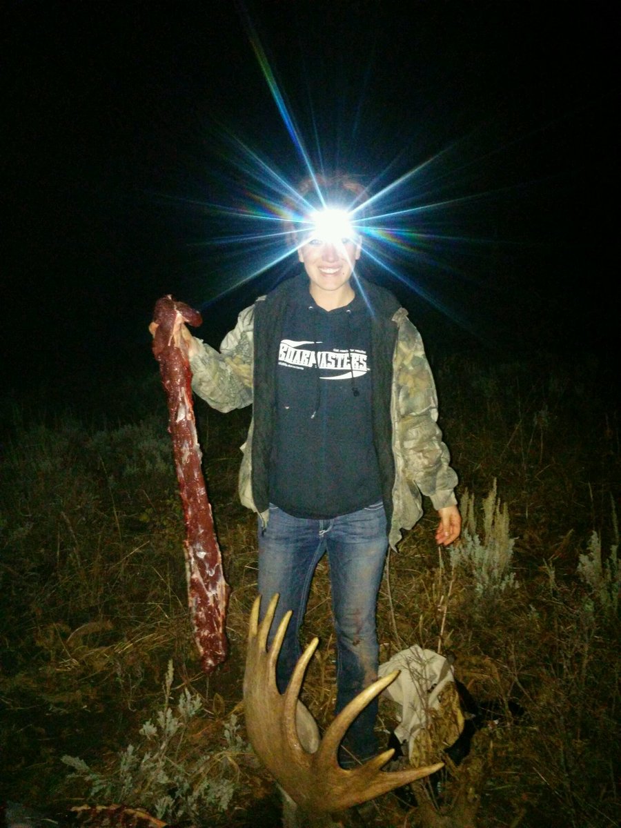 BowAddictID's tweet image. 1 week ago today I harvested my Idaho Bull Moose. It still feels like a dream. ❤️ #idahome #moose #steaksfordays #backstrap #bucketlist