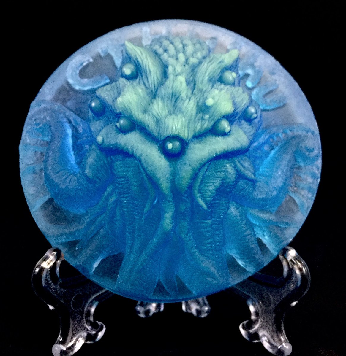 VikinggWu's tweet photo. Cthulhu relief product packages. 
#cthulhu #hplovecraft #sculpture #product https://t.co/VB1LkkkNbC