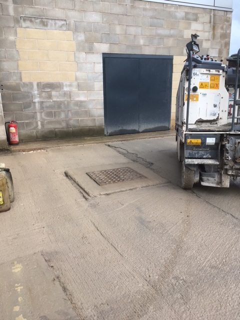 GsbSurface's tweet photo. Leicester Mercury | Plane off 40mm concrete | Surface Prep | GSB Surface Prep | Surface Preparation  https://t.co/4uG1tSkPxb https://t.co/QK6MkuvpjH