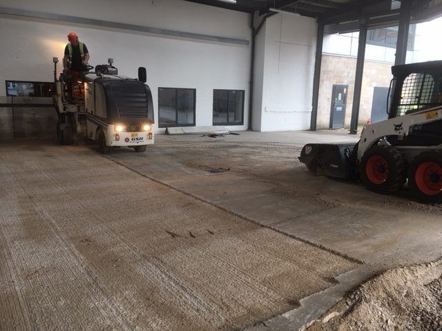 GsbSurface's tweet photo. Leicester Mercury | Plane off 40mm concrete | Surface Prep | GSB Surface Prep | Surface Preparation  https://t.co/4uG1tSkPxb https://t.co/QK6MkuvpjH