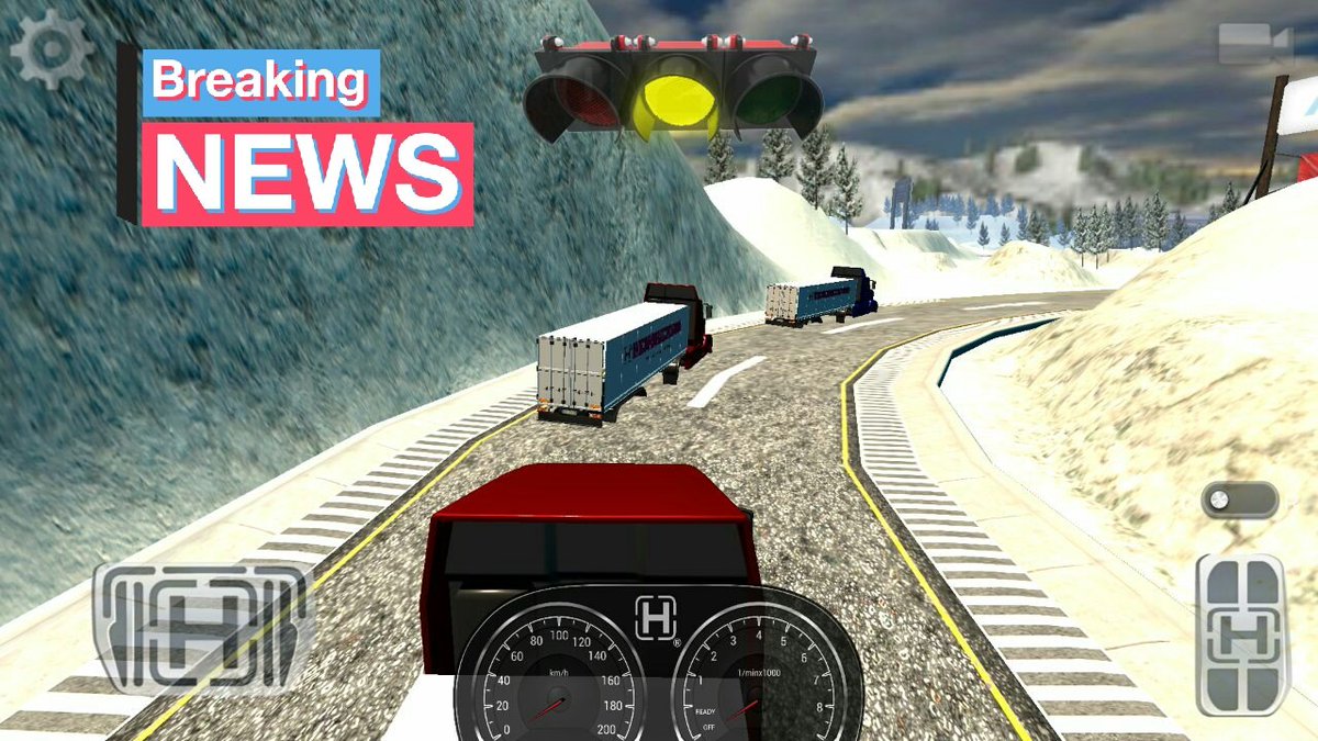 HakaGames's tweet photo. Al fin nuestro primer videojuego de carreras #Hendrickson Race en Google Play y Appstore solo falta optimizarlo xD Hola actualizaciones :( https://t.co/t4dfHy6wOi