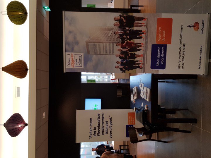 Om 17u start de ondernemers inloopmarkt op het #ondernemersplein #Almere.  Heeft u vragen? Wij zijn er klaar voor! #Rabobankalmere