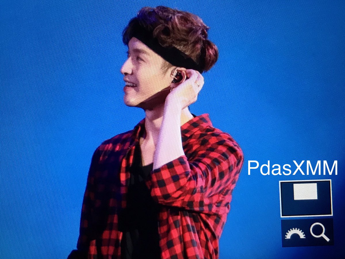 PdasXMM's tweet photo. 171012 张艺兴事业版图发布会🐑 #张艺兴 #장이씽 #LAY #LAY02SHEEP https://t.co/S0G4OAIJoo