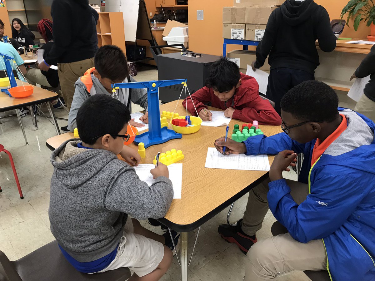 amybminton's tweet photo. Balancing Chemical Equations!!!!! #LMSNEWDAY, #lmsmakerspace, @smgaillard, @amybminton, @cshoaf https://t.co/s4euFdP9bl