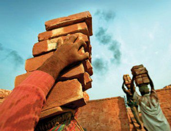 QMPoliticsIR's tweet photo. All welcome to the Book Launch of #TheStruggleforDevelopment by Benjamin Selwyn 14 Nov, 6:30pm @QMUL Peoples' Palace https://t.co/JmXjKNL5OB https://t.co/kDLbd5DYnC
