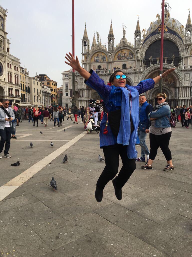 AzmiShabana's tweet photo. Caption please?! https://t.co/exNFhoBogY