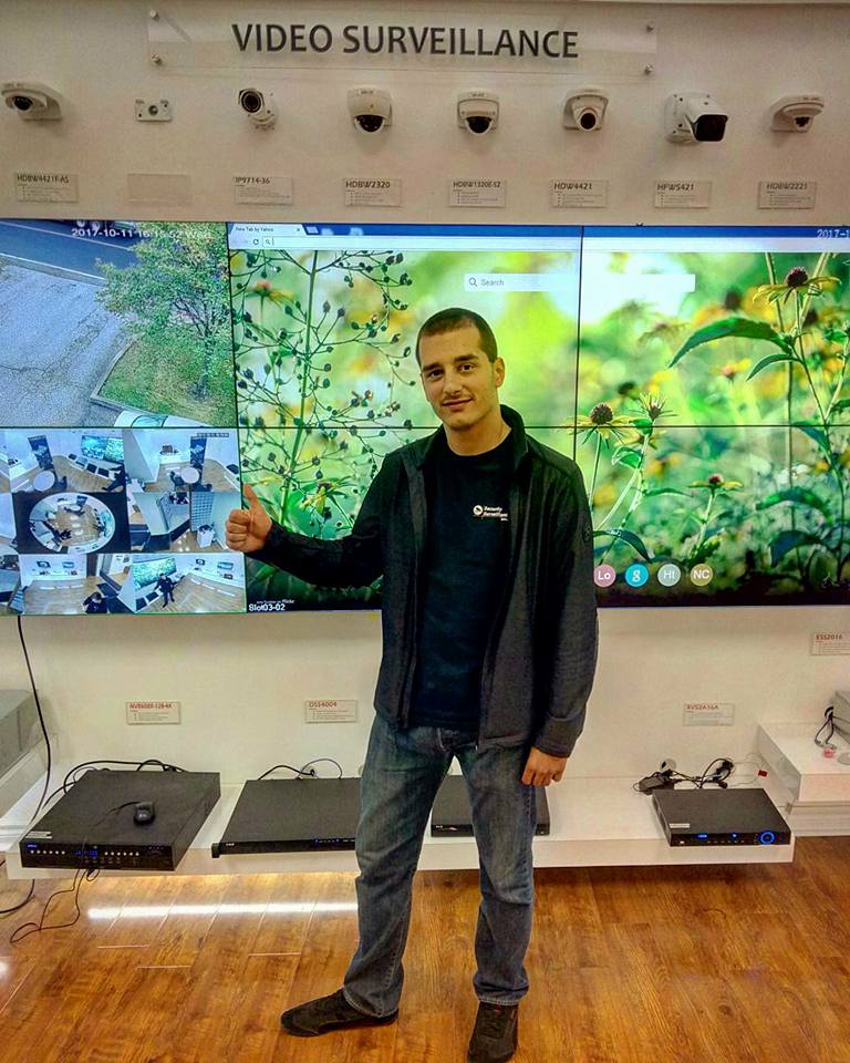 Today we did visit our supplier and checked out some new products. The technology improves very fast and we like to stay on top of it. 😊👍