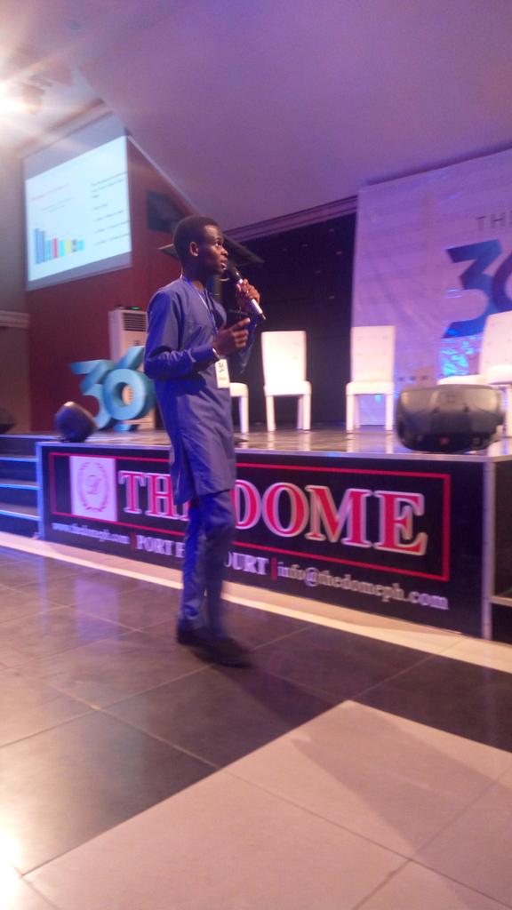 phglobalshapers's tweet photo. @EbenezarWikina Former Curator takes the stage at #36Forum speaking on Opportunities at your fingertips. #ThinkSolveEvolve https://t.co/pIQs7pXBp6