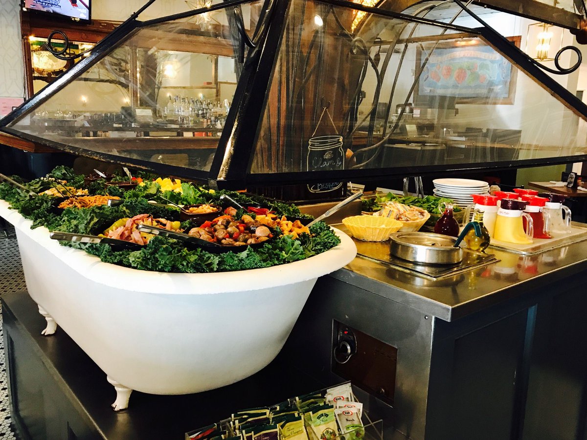 strawstreetcafe's tweet photo. Join us this weekend for our exclusive "Bathtub Salad Bar" #Brunch! Only $13. 10-3pm in the heart of the Fan District! #RVAExclusives https://t.co/LK3ccKCqTE
