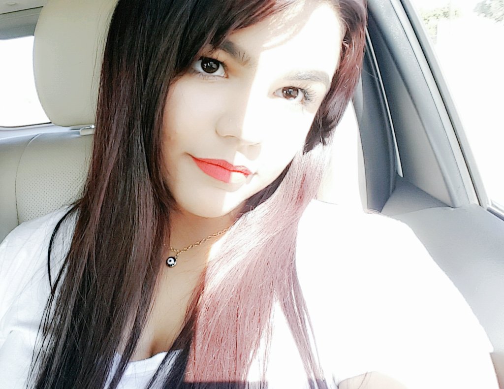 softie4soobin's tweet image. | Car rides with bae are the best |

♡ #monbebeselcaday #원호 ♡