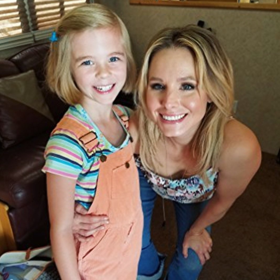 Watch The Good Place Tonight for Noelle as the young Kristen Bell ♡ #thegoodplace #nbc #comedy #kristenbell @IMKristenBell #watchit