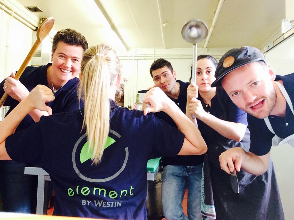 AMSElement's tweet photo. Element Amsterdam has made a commitment to help society and today our talents are cooking for the Amsterdam shelter. https://t.co/i3HNqCsR5l