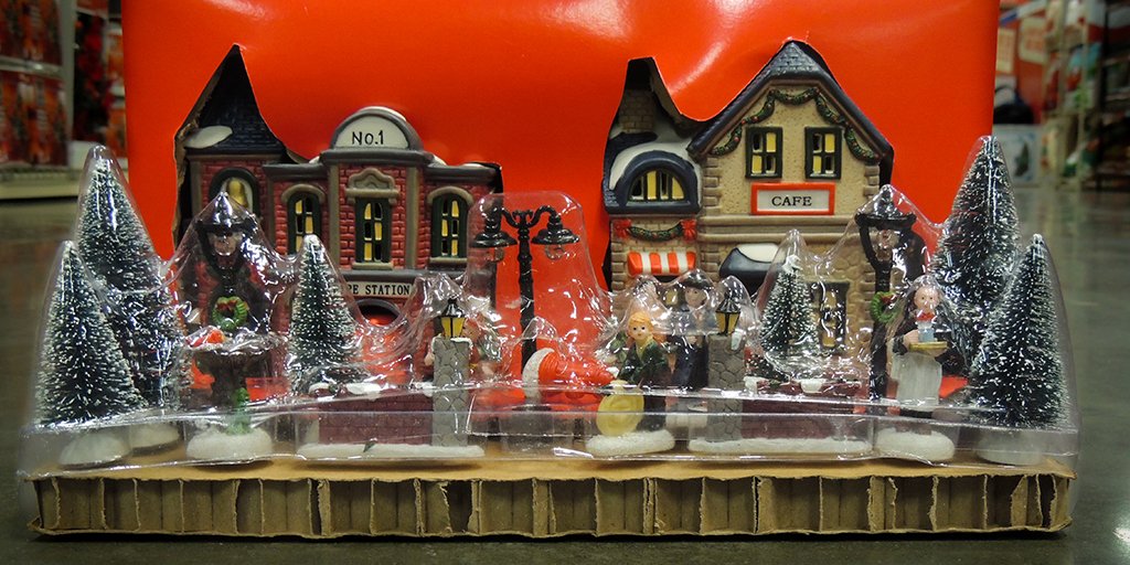 We’re removing EPS styrofoam from our holiday packaging assortment. See how we did it: thd.co/2kJzOgT