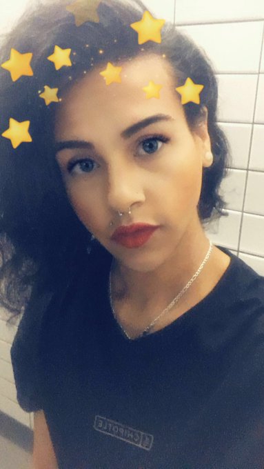 Feeling myself 🌞💋💞👸🏽 #Queen #BeautyPageant #MakeupAddict #makeupartist #twitterfingers #LOVE_YOURSELF<a href="/tag/queen"class="tags">#Queen</a><a href="/tag/beautypageant"class="tags">#BeautyPageant</a><a href="/tag/makeupaddict"class="tags">#MakeupAddict</a><a href="/tag/makeupartist"class="tags"><span>#makeupartist</span></a><a href="/tag/love_yourself"class="tags"><span>#love_yourself</span></a><a href="/tag/twitterfingers"class="tags"><span>#twitterfingers</span></a>