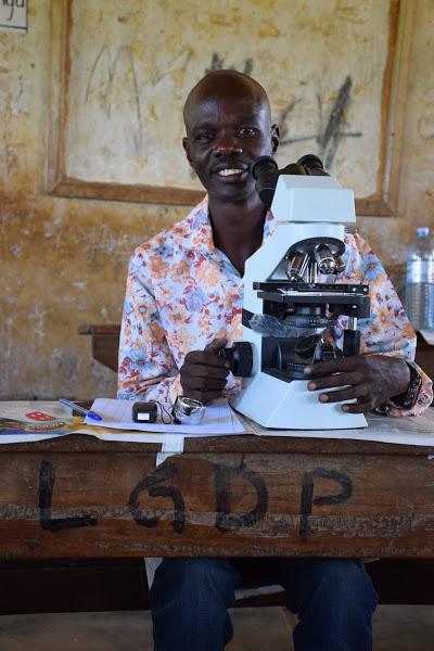 unlimit_health's tweet photo. Meet the team! Dedicated lab technicians work behind the scenes in Uganda to determine how successful treatment programmes have been. 🔬 https://t.co/7fHI5deAqk
